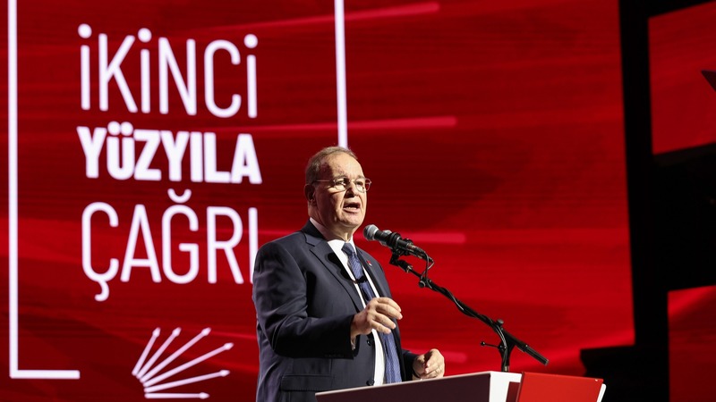 Faik Öztrak: Temiz Enerjiyle, Temiz Üretimle, Temiz Fonlarla, Temiz Toplumla, Tertemiz Bir Gelecek İnşa Edeceğiz